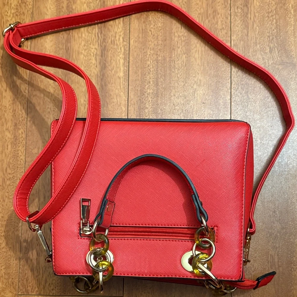 Red Handbag - Picture 4 of 5
